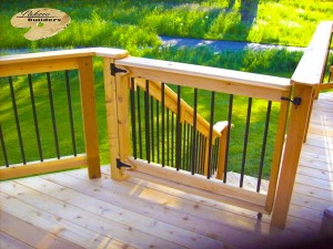 Rochester Hills MI Deck Builder Cedar Wood Deck Custom Gate